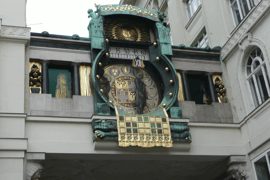 70.gif (377682 bytes)